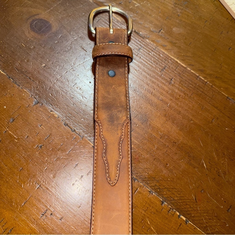 Silver Creek Classic Brown Leather Men's Belt
Size 38 - Picture 11 of 11